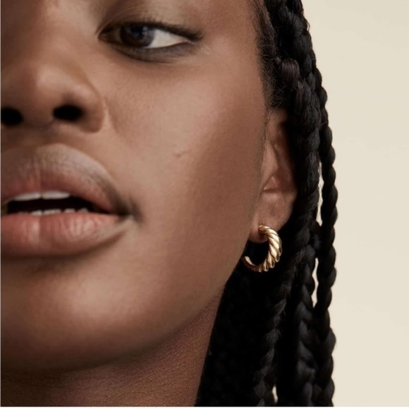 GOLD 14k Gold Plated Crossiant Cuff Hoop Earrings - Picture 3 of 3